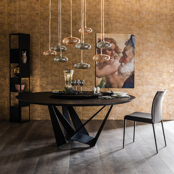 Skorpio Round Dining table by Cattelan