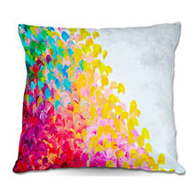 THROW PILLOWS