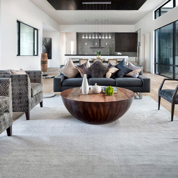 Lakeway Residence