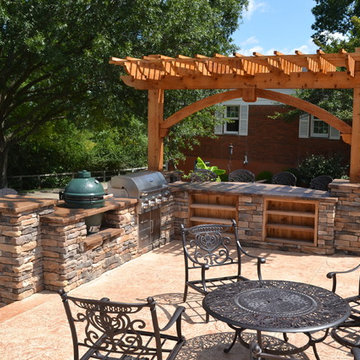 Grill Bar Pergola