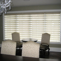 Birchview Drive, Lorne Park, Misissauga - Window Blinds