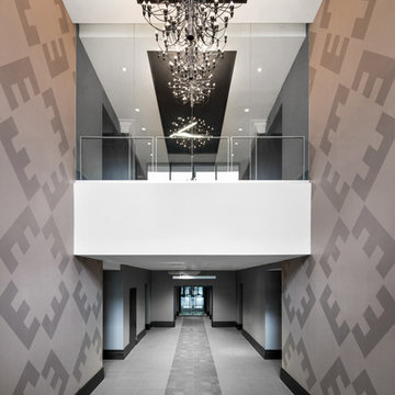 Castelnau // Lobby