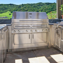 Outdoor kitchen