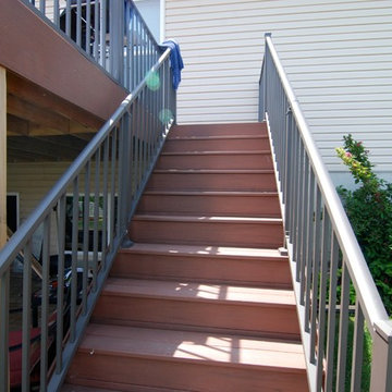 Azek deck with Aluminum rail