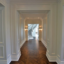 Breezy Trail Foyer