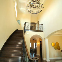 hallees house