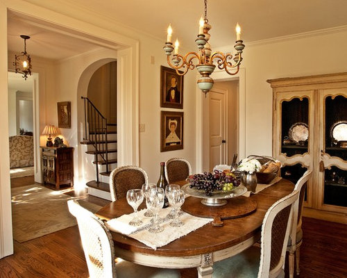 Traditional Dining Room Design Ideas, Remodels & Photos