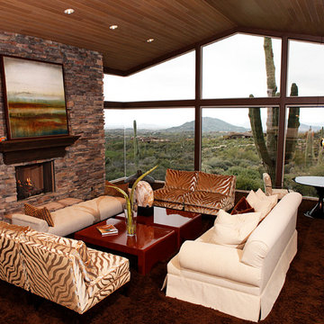 RESIDENCE 7000 SQ FT