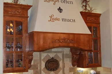 Inspiration for a timeless kitchen remodel in Dallas