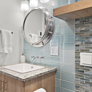 Contemporary Beach Themed Bathroom