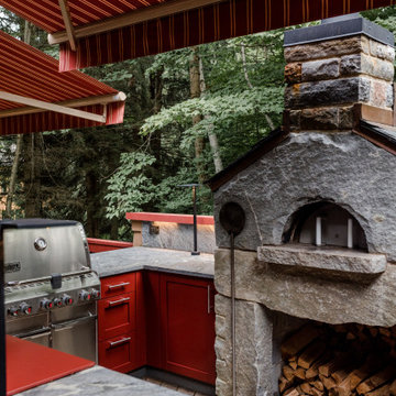 Outdoor Pizza Oven and Kitchen Addition