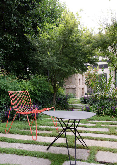 Современный Сад by Eckersley Garden Architecture
