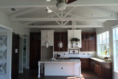 Kitchen - coastal kitchen idea in Orlando