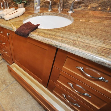 SG Luxury Hotel Master Bath