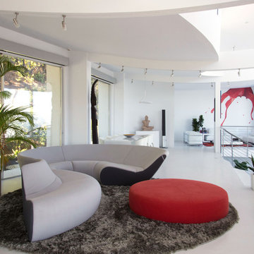 Curved House