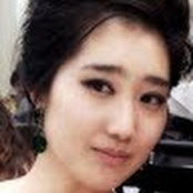 K Lee's photo