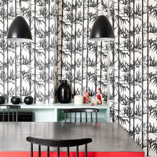 Invitez la nature chez vous grâce à un papier peint aux motifs végétaux