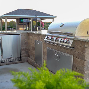 Wadsworth Structure, Fireplace, Outdoor Kitchen and Patio Project