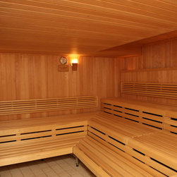 Saunab&auml;nke und R&uuml;ckenlehnen in massiv Ajous, Wand-Verkleidung in massiv Hemlock - Saunas
