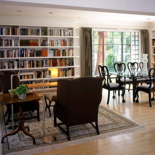 オースティンのトラディショナルスタイルのLDKの画像