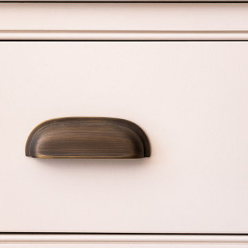 Classic In-Frame Deeper Mouldings & Beaded Shaker Kitchen
