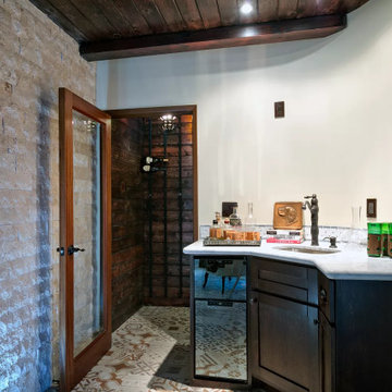 Mini Bar