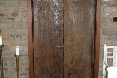 This is an example of a rustic entrance in Sydney.