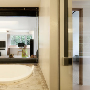 The Singapore Apartment