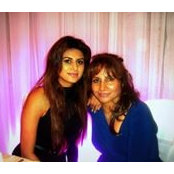 Pari Farzad's photo