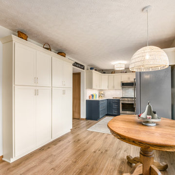 Transitional Kitchen Remodel With a New Bench Seating Area