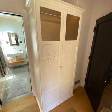 White wardrobe