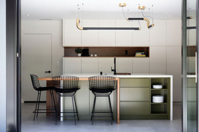 Kitchen - modern kitchen idea in San Francisco