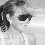 Gloria Elisabeth's photo