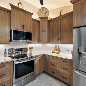 Showplace EVO Frameless Quartersawn White Oak Pendleton SP in Sable