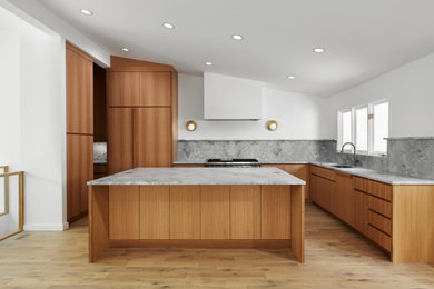 Example of a minimalist kitchen design in Portland