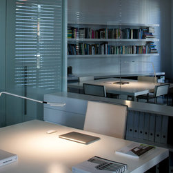 2012 Vibia Catalog - テーブルランプ