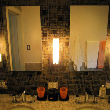 River Forest Bathroom - Triple Sconce Lights