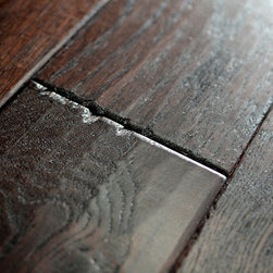 Oak CHESTNUT 3/4" Solid Hardwood - Renaissance Series JOHNSON - Products