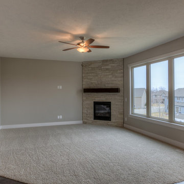 Newport - Sitting Room in Master