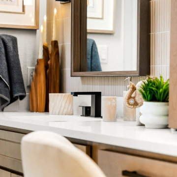 Minimalist Freestanding Tub Styling