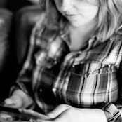 Yvonne Dewerne's photo