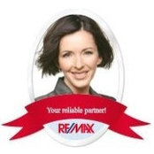 Lana Caron's photo