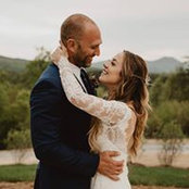 Hannah Peters's photo
