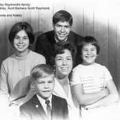 Robyn Raymond's photo