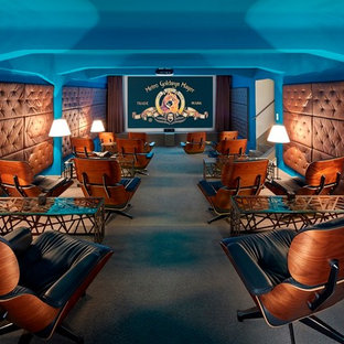 Inspiration for a contemporary home theater remodel in Hamburg