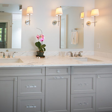 Beach-style Master Bathroom