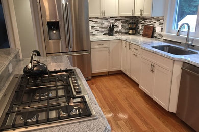 Kitchen - contemporary kitchen idea in Boston