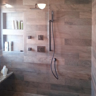 Rustikale Badezimmer mit Kiesel-Bodenfliesen Ideen, Design & Bilder