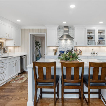 Traditional Kitchen, Pantry, Laundry and Desk Design Aberdeen, NC