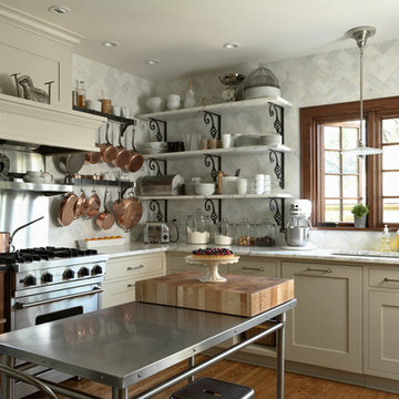 Troxel kitchen - design by Kathryn Olmstead